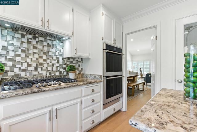 316 Valley High Dr, Pleasant Hill CA: https://media.crmls.org/mediaz/897002da-a698-4e2c-8b0a-2ad726103b54.jpg
