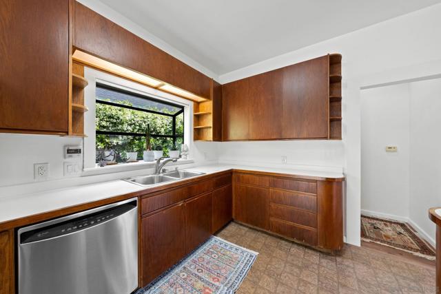 3636 Arizona St, Outside Area (Inside Ca) CA: https://media.crmls.org/mediaz/8970c0d0-507f-41db-a875-27ebf3928814.jpg