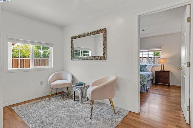 2715 Mosswood Dr, San Jose CA: https://media.crmls.org/mediaz/89716008-c27b-4903-bf3e-d25ff3a0a1ae.jpg