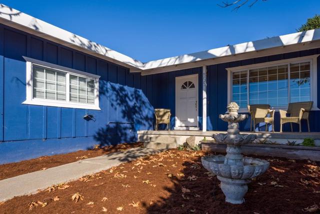 855 Sierra Street, Moss Beach CA: https://media.crmls.org/mediaz/8971a141-2788-4794-a718-b36f716f8359.jpg