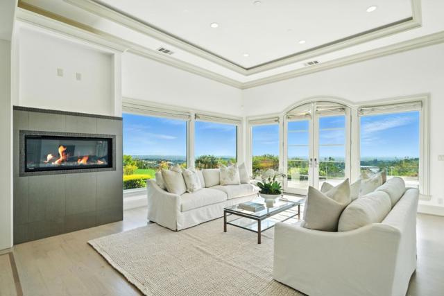 12252 Menalto Drive, Los Altos Hills CA: https://media.crmls.org/mediaz/8974568f-eada-48c1-9330-da518ef743c7.jpg