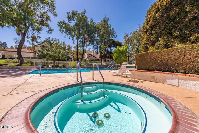 Detail Gallery Image 17 of 18 For 1101 Mission Verde Dr, Camarillo,  CA 93012 - 2 Beds | 2 Baths