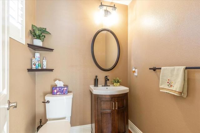 Image 43 of 70 For 7197 Windcliff Lane