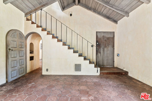 624 Alta Avenue photo 9
