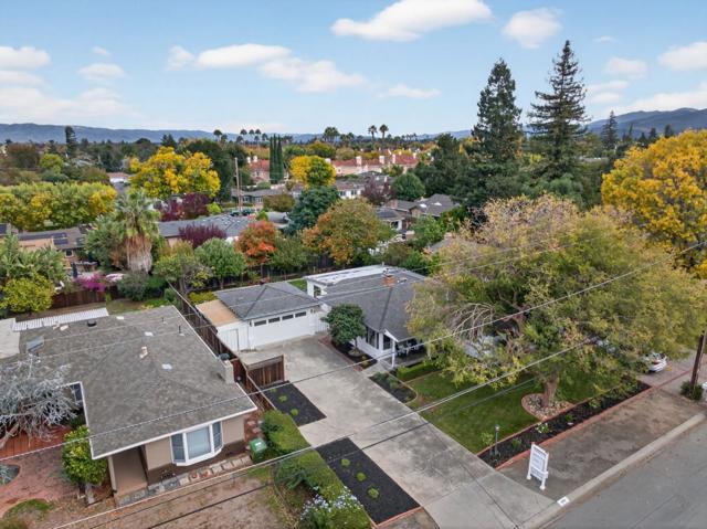 866 Stonehurst Way, Campbell CA: https://media.crmls.org/mediaz/897754bc-307d-40f0-b963-81845988c42f.jpg