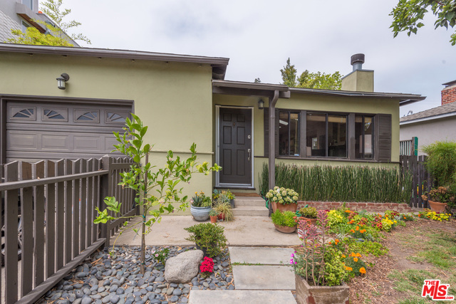 2417 Bryan Avenue photo 17