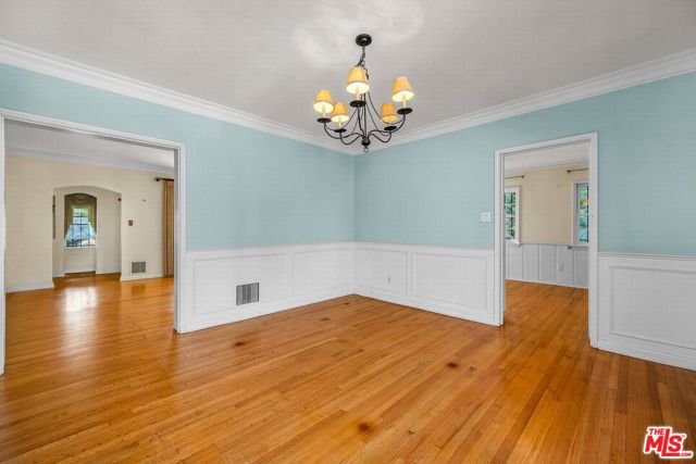 1358 Woodruff Avenue, Los Angeles CA: https://media.crmls.org/mediaz/8977d6f7-5942-4d25-b950-a7dd22acf54d.jpg