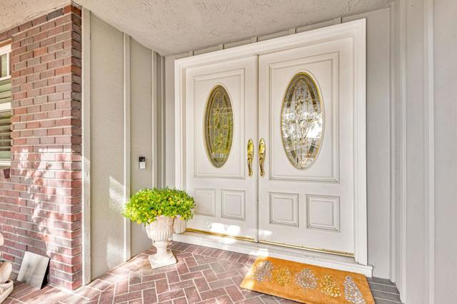 6540 Camelia Drive, San Jose CA: https://media.crmls.org/mediaz/897807c9-c88a-4ad9-94a3-79f8dd2aeb72.jpg