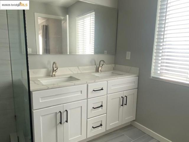 2516 Toltec Cir, San Ramon CA: https://media.crmls.org/mediaz/8978ad20-5f02-400f-93e9-762cf92c21f2.jpg