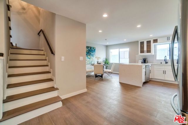 1832 Rockefeller Lane, Redondo Beach, California 90278, 2 Bedrooms Bedrooms, ,2 BathroomsBathrooms,Residential,For Sale,Rockefeller,25603743 1832 Rockefeller Lane, Redondo Beach, California 90278, 2 Bedrooms Bedrooms, ,2 BathroomsBathrooms,Residential,For Sale,Rockefeller,25603743