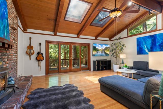 660 Dickinson Avenue, Ben Lomond CA: https://media.crmls.org/mediaz/897965b9-3e07-4e61-b552-35ea7cfe8991.jpg