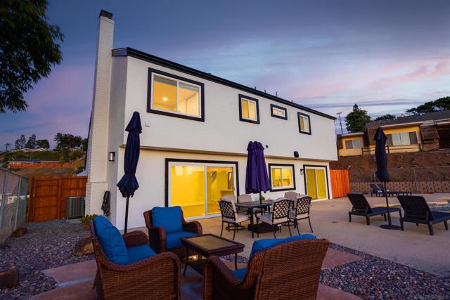 4060 Rosarita Dr, La Mesa CA: https://media.crmls.org/mediaz/897a1168-676b-4856-9205-273ee423c60b.jpg