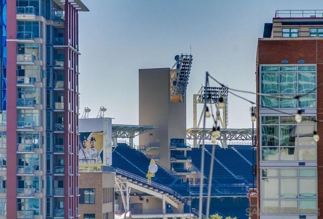 875 G STREET, San Diego CA: https://media.crmls.org/mediaz/897a50b9-76ad-4561-8ff7-080b124f0316.jpg