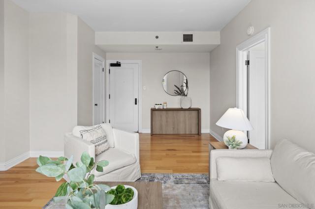 702 Ash St., San Diego CA: https://media.crmls.org/mediaz/897d44ce-fe1f-4a71-aec3-c04cad151b13.jpg