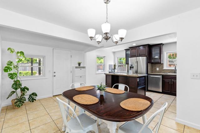505 Leigh Avenue, San Jose CA: https://media.crmls.org/mediaz/8982cc0e-980b-45d4-9816-8d4af54af96e.jpg