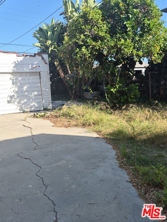 2230 South Ridgeley Drive photo 9