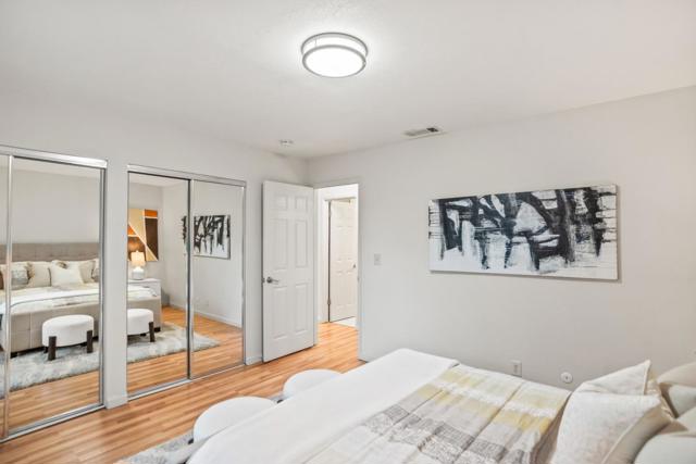 205 W Red Oak Drive, Sunnyvale CA: https://media.crmls.org/mediaz/89843c63-0332-43fa-ada1-c0a61b4022cc.jpg