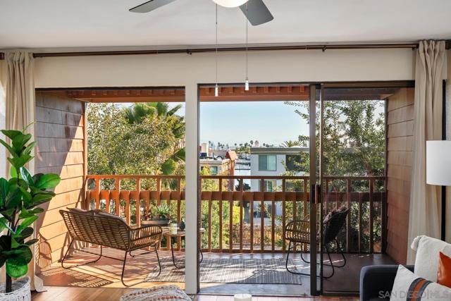 Listing Details for 2932 Lawrence St, San Diego, CA 92106