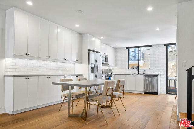 11656 Nebraska Avenue, Los Angeles CA: https://media.crmls.org/mediaz/89851e03-5e3a-484a-8acd-7dd8c810d78a.jpg