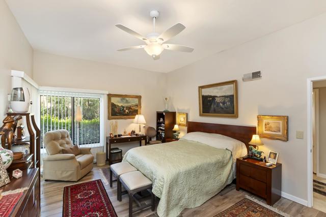 72416 Sommerset Drive, Palm Desert CA: https://media.crmls.org/mediaz/898532fd-9834-4604-9b53-8ff73eb8cf86.jpg
