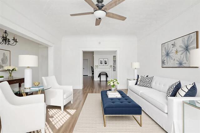 592 22nd Street, Oakland CA: https://media.crmls.org/mediaz/898549a1-5477-4f56-9631-e5ce854ad22e.jpg