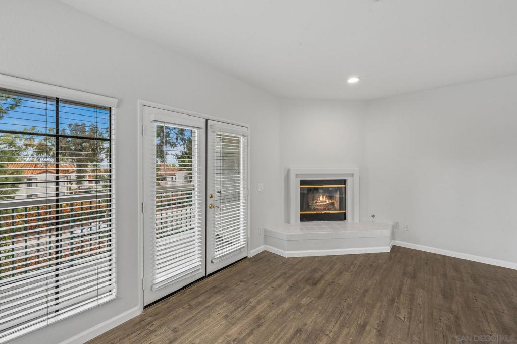 16458 Avenida Venusto C - photo 3