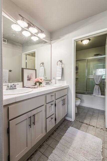 1393 Cattail Court, San Marcos CA: https://media.crmls.org/mediaz/8985e767-f7f4-4e09-a41c-05ff023fe9f7.jpg
