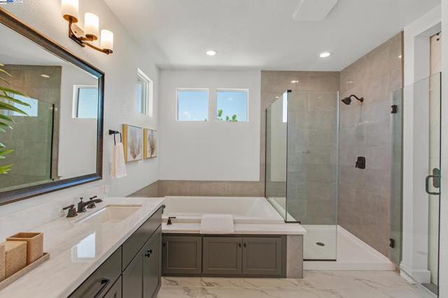 2222 Davie Pl, Tracy CA: https://media.crmls.org/mediaz/89864c98-c0b9-4dbc-a17c-999a1c4984f0.jpg