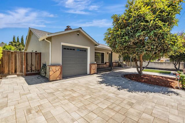 2284 Dumbarton Avenue, East Palo Alto CA: https://media.crmls.org/mediaz/89875078-df1e-45f8-9655-42d345e603ef.jpg