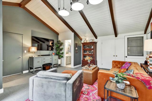 1525 Saint Francis Drive, San Jose CA: https://media.crmls.org/mediaz/8988d8e8-57cd-4de6-abd9-ccccc0d60f62.jpg