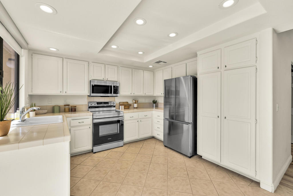 MLS #219138314DA image #12