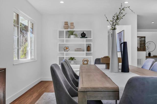 23951 Spalding Avenue, Los Altos CA: https://media.crmls.org/mediaz/898b1d6b-caf1-4325-9795-a8e6614c913c.jpg