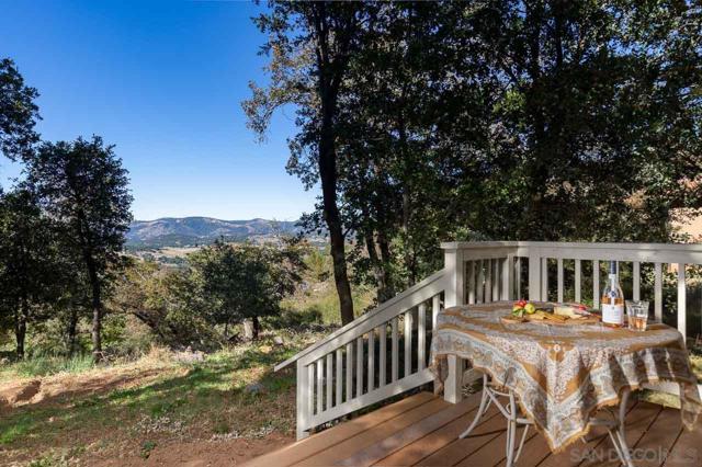 3306 Oak Grove, Julian CA: https://media.crmls.org/mediaz/898b61fc-2ea7-48cc-a318-1b6ba92166f6.jpg