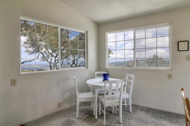 500 El Caminito Road, Carmel Valley CA: https://media.crmls.org/mediaz/898c7391-6efe-41b5-b529-63df02217bb4.jpg