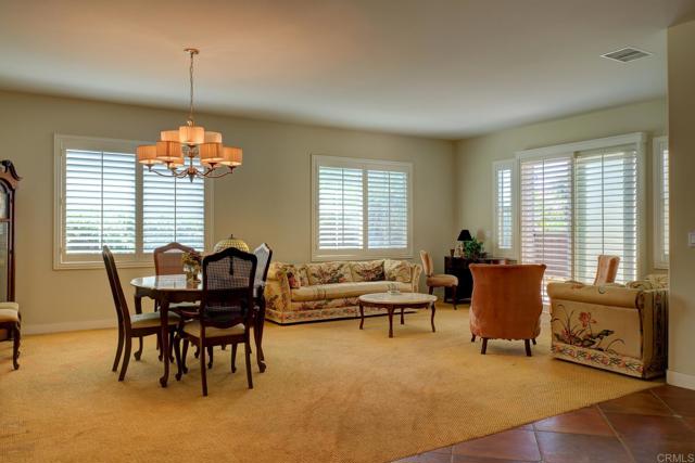 7148 Sitio Caliente, Carlsbad CA: https://media.crmls.org/mediaz/898d5e69-8c40-47c9-9657-43ff48015ea3.jpg