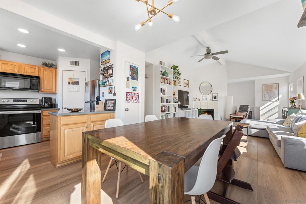 1957 Diamond St. - photo 8