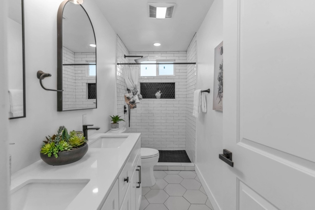 Image 16 of 39 For 2912 22nd St