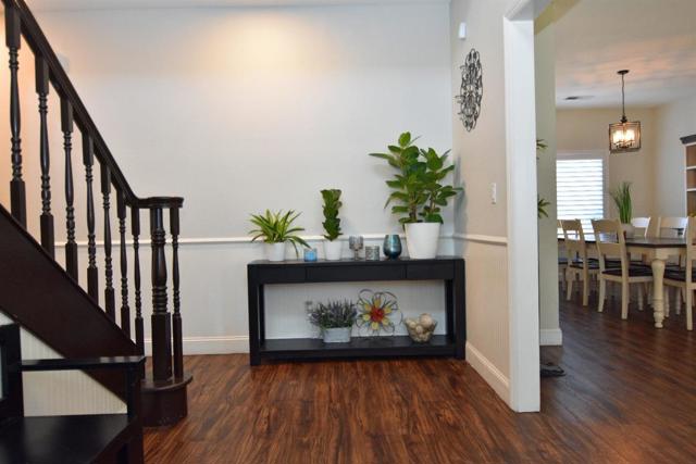 3611 Apple Blossom Lane, Turlock CA: https://media.crmls.org/mediaz/898f8dd3-2df2-40fd-9530-ff80f7c0ecf1.jpg