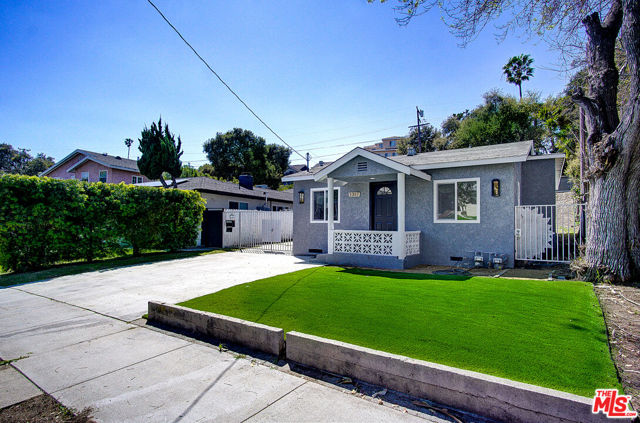 Image 2 for 1317 N Chester Ave, Inglewood, CA 90302