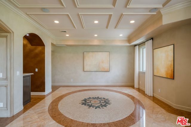 868 Braewood Court, South Pasadena CA: https://media.crmls.org/mediaz/8990e941-1232-405a-a512-33ce91b2aef1.jpg