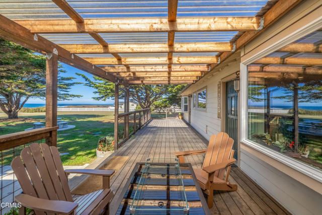 Detail Gallery Image 6 of 27 For 19251 Del Mar Dr, Fort Bragg,  CA 95437 - 4 Beds | 2 Baths