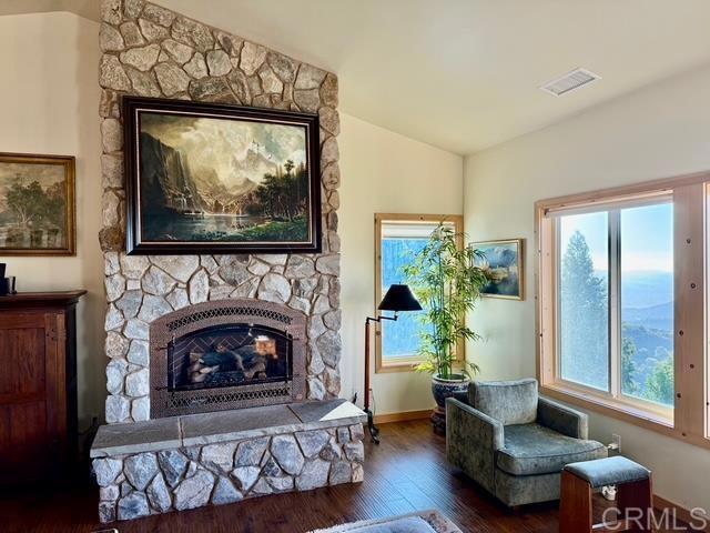 Detail Gallery Image 8 of 43 For 32771 Birch Hill Rd, Palomar Mountain,  CA 92060 - 2 Beds | 2 Baths