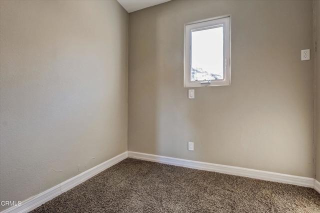 Image 39 of 59 For 561 Ventu Park Road