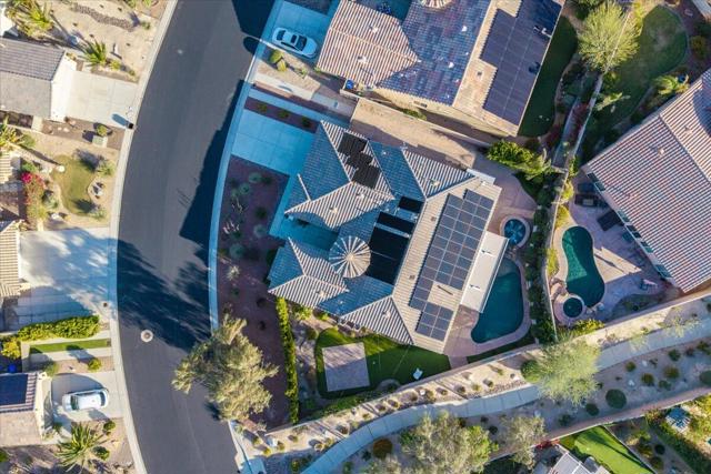 1121 Palmas, Palm Springs CA: https://media.crmls.org/mediaz/8994b3c7-74c2-4134-a491-247af26cf4ee.jpg