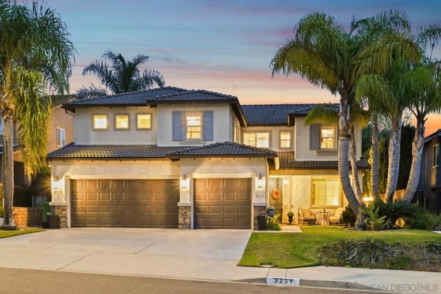 3231 Canyon View Dr, Oceanside CA: https://media.crmls.org/mediaz/89950389-fb2d-47cd-92af-c9449cdaac74.jpg