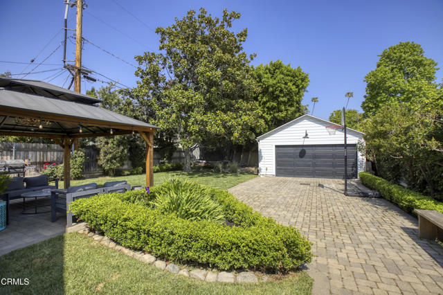 662 S El Molino Avenue, Pasadena CA: https://media.crmls.org/mediaz/8996d870-e2b1-4203-aa62-402624166978.jpg