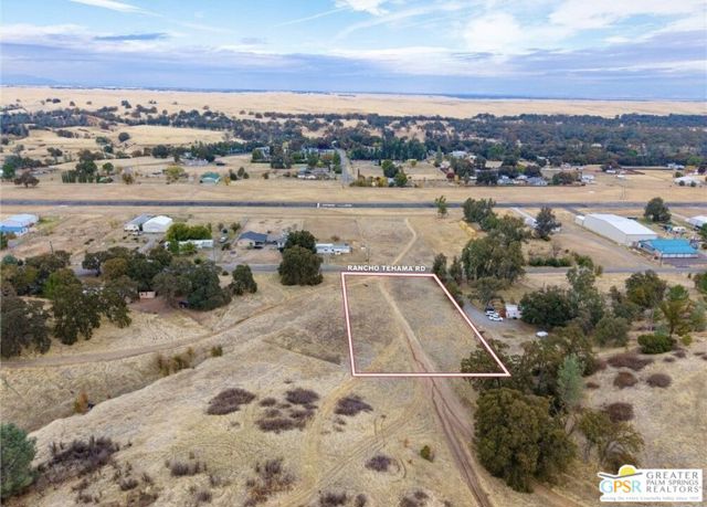 Image 4 of 11 For 17315 Rancho Tehama Road