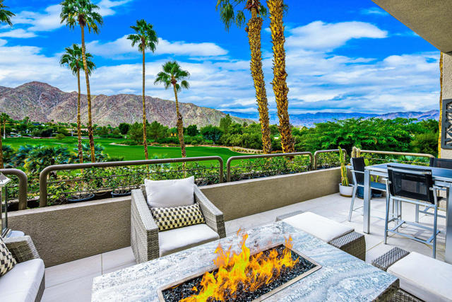 Image 11 of 13 For 47111 Vintage Drive 205