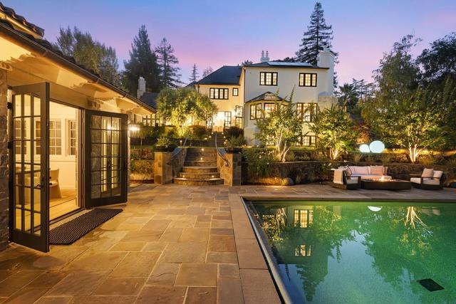 729 Chiltern Road, Hillsborough CA: https://media.crmls.org/mediaz/89981acb-55ba-464a-8b80-f8d39726968f.jpg