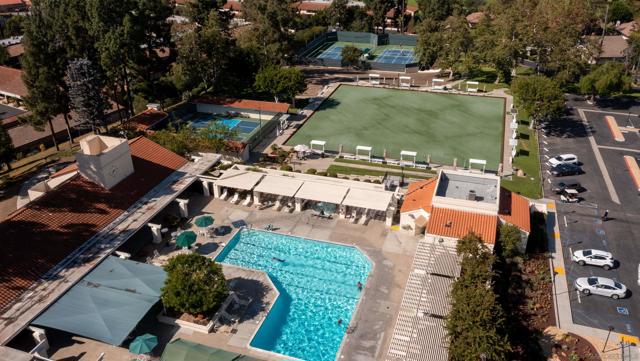 17476 Plaza Cerado, San Diego CA: https://media.crmls.org/mediaz/89981ff6-ea79-4fed-a983-47c26aaafe08.jpg